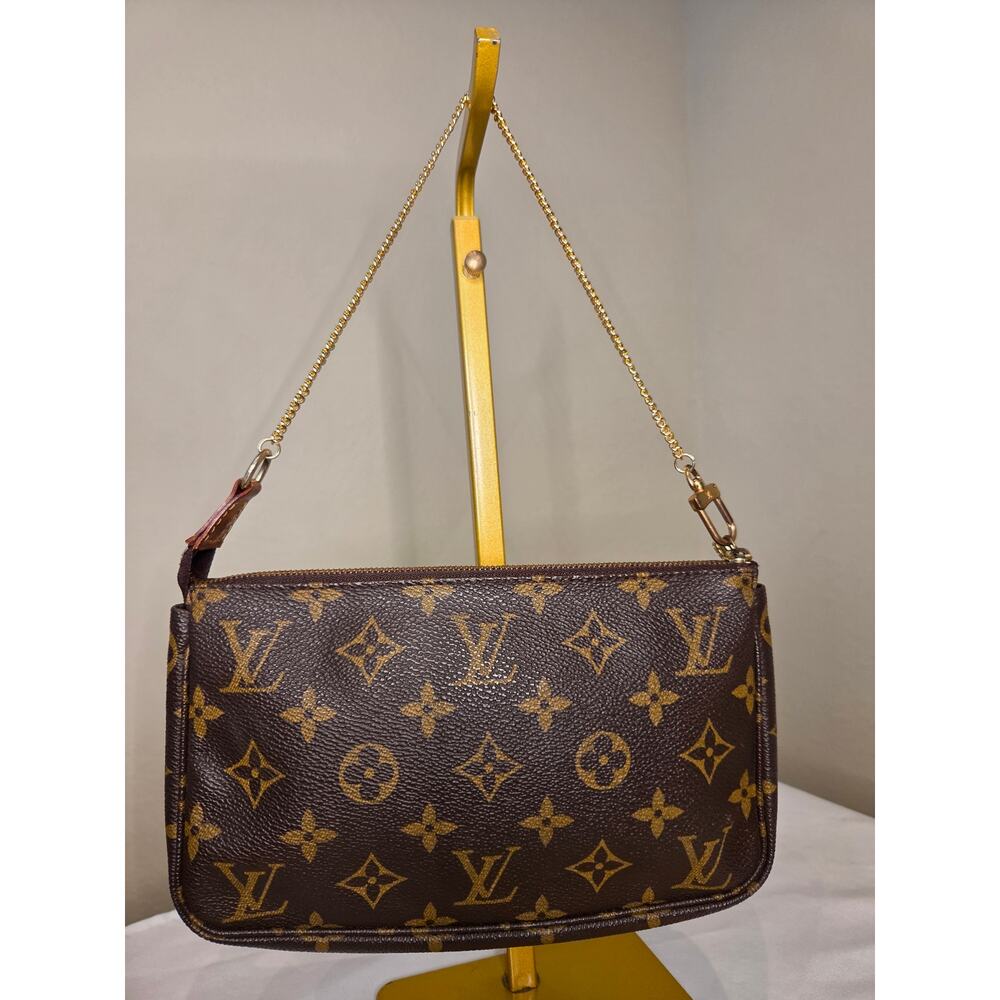 SOLD Louis Vuitton Pochette Accessoires Monogram Canvas Shoulder Bag SD0998